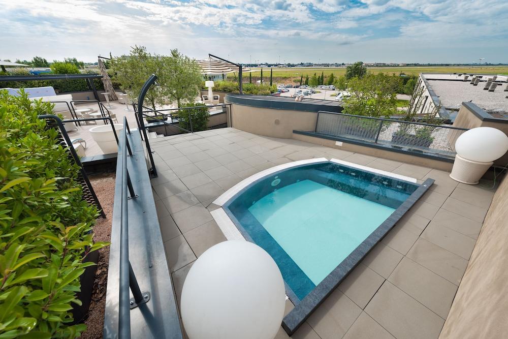 Db Hotel Verona Airport Congress & Spa Caselle Di Sommacampagna Exterior photo
