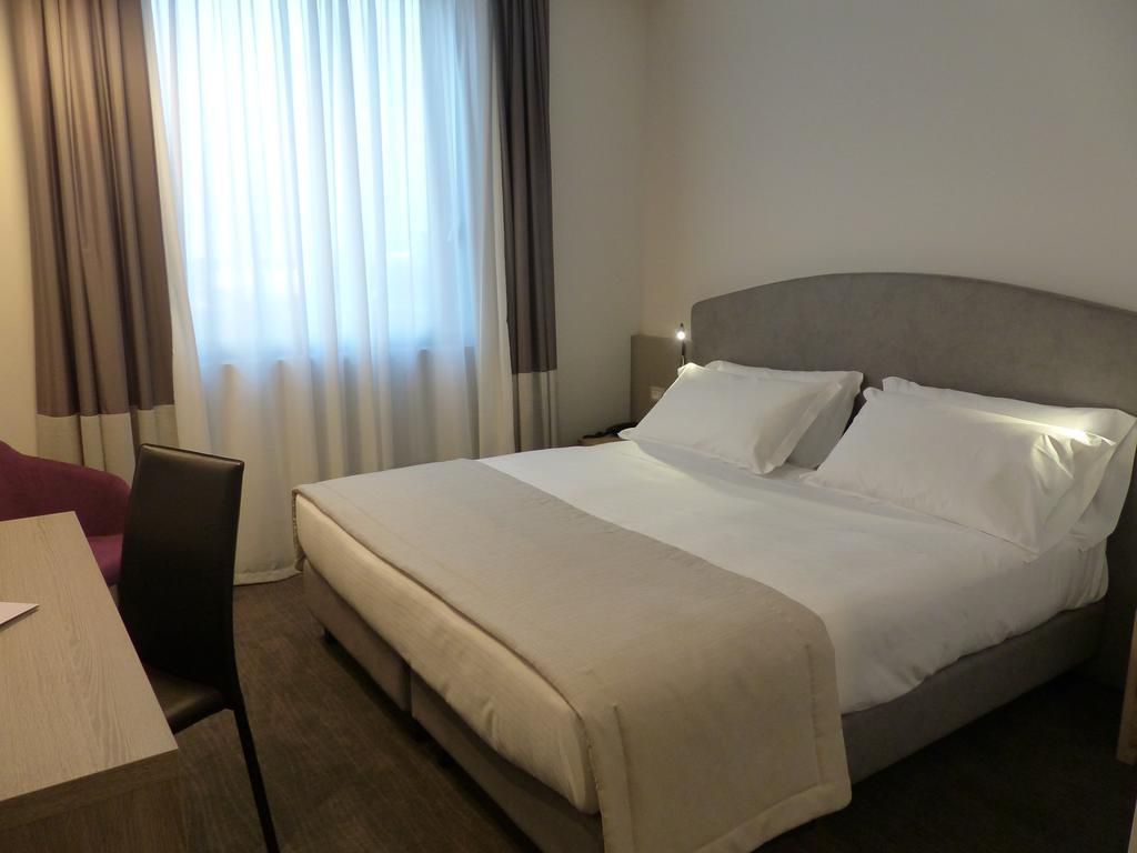 Db Hotel Verona Airport Congress & Spa Caselle Di Sommacampagna Exterior photo